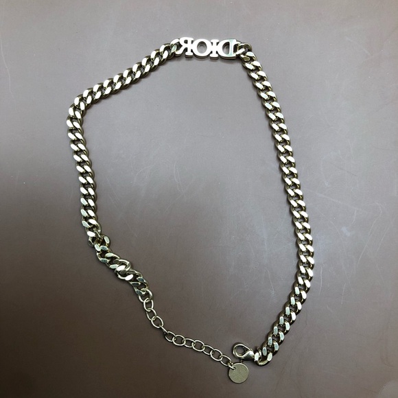 Dior Necklace - Picture 3 of 7